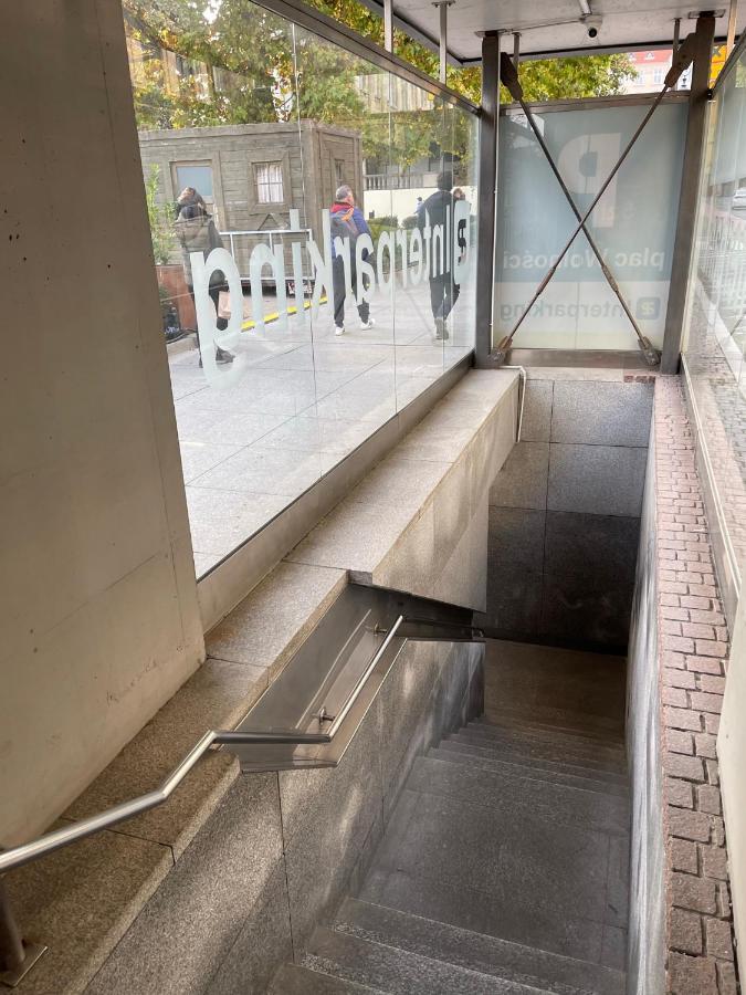 Plac Wolnosci 6 Contactless Check-In 24H 波兹南 外观 照片