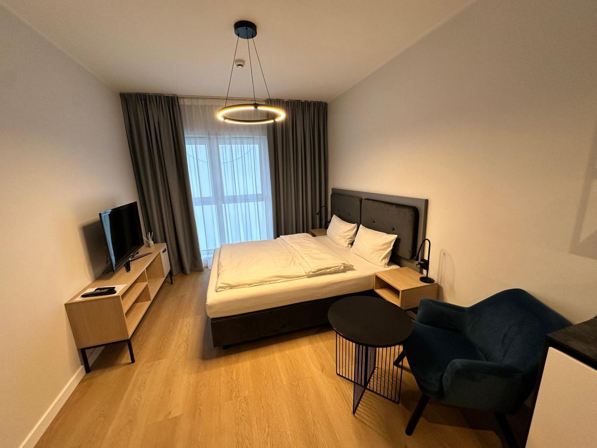 Plac Wolnosci 6 Contactless Check-In 24H 波兹南 外观 照片